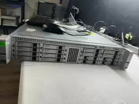 Ucsc-c240-m4s2 Cisco 2u 16x 2.5 Inch Barebones Cto Server 2x Hs #800 Be7000m