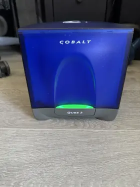 Qube3 Cobalt Networks Qube 3 Usa Professional Edition - With Power Adapter