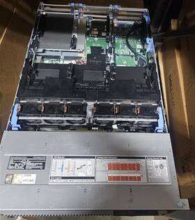 Dell J0t3g R27kk 9nf6g Emc Poweredge Server Xc740xd 12 Bay Lff 2x 4215 2.5ghz 8c / 84tb Storage