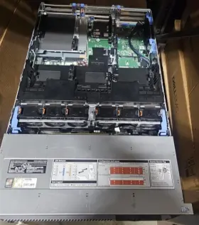 Xc740xd Dell J0t3g R27kk 9nf6g Emc Poweredge Server 12 Bay Lff 2x 4215 2.5ghz 8c / 84tb Storage
