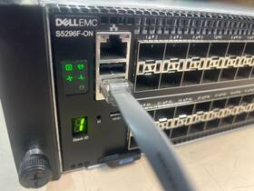 Dell S5296f-on 96-port 25gbe Os10 Perpetual License 2x P.s. R-f Airflow