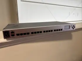 50001688-01 Digi Connectport Lts 16 Pn L Terminal Server Network Appliance