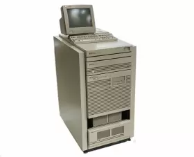 Hp6000 Hp 3000 957 Series Mainframe System With Dtc 72mx Scsi Se 670xp Extra