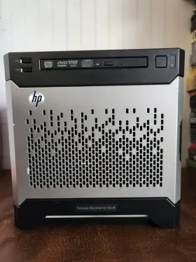 712318-001 Hp Proliant Microserver Gen8 Server Pentium G2020t 8gb Ram 8tb Hdd Wd Red No Os