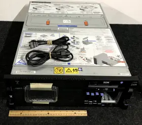 8082-e4d Ibm Server No Drives