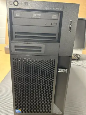 X3200 Ibm M3 Server Intel Xeon 2.4 Ghz 2gb Ram 4 Bay Hd