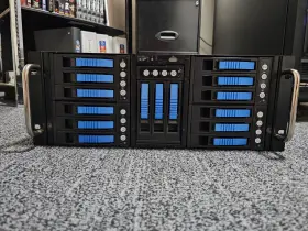 D-410 Istarusa Black Zinc-coated Steel 4u Rackmount Server Case