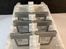 Mz-3s92000 Samsung Lot Of 6 - 200gb 3.5 Inch Sata Emc Ssd Thick Mz-3s92000/oc3