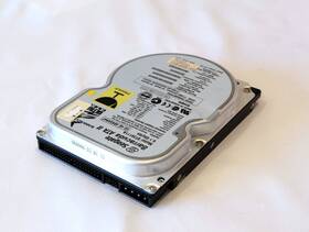 Sun St39111a 370-3693 9gb 3.5 Inch Ata-66 Hard Drive St39120a