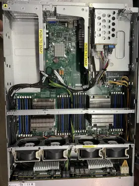 Sys-2028u-tn24r4t Supermicro 219u-16 2u Barebone Dual Intel Processor