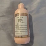 Vida Bella For Women Body & Hand Lotion 500ML Dubai Made Light Floral New. Price: $16.00.