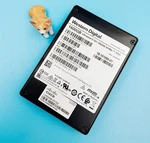 Cisco 1.6TB U.2 2.5" Enterprise Ssd 0TS1481 UCSC-NVMEHW-H1600 Used. Price: $225.00.